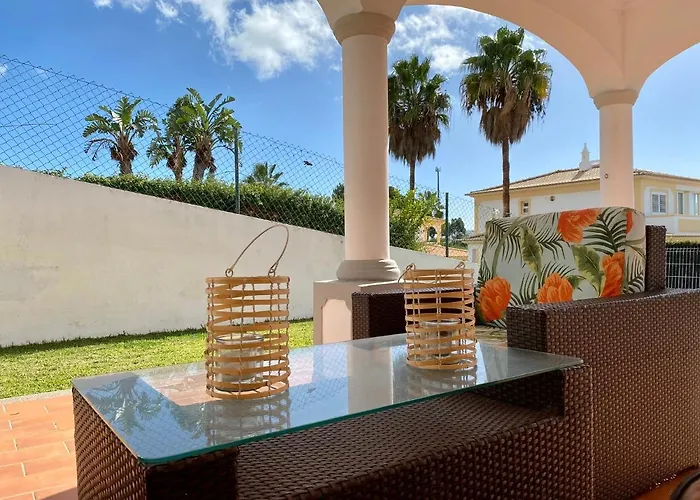 Villa Med - Private Pool, Garden, Sun All Day, Stunning Views