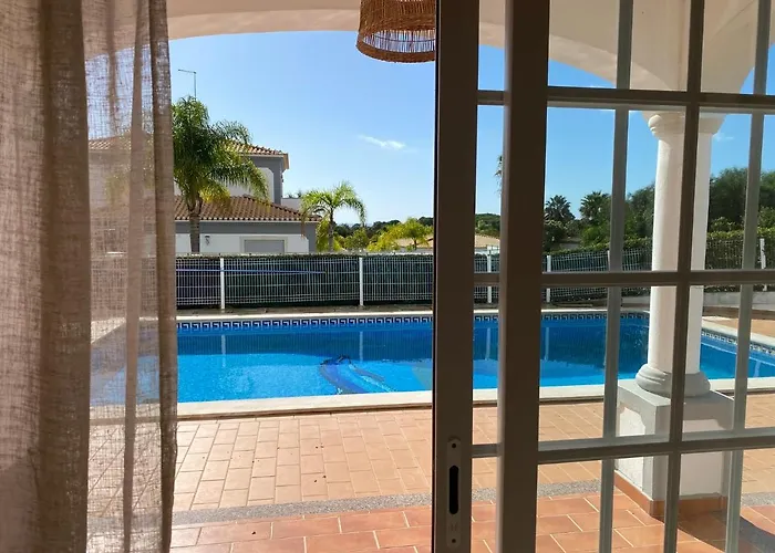 Villa Med - Private Pool, Garden, Sun All Day, Stunning Views