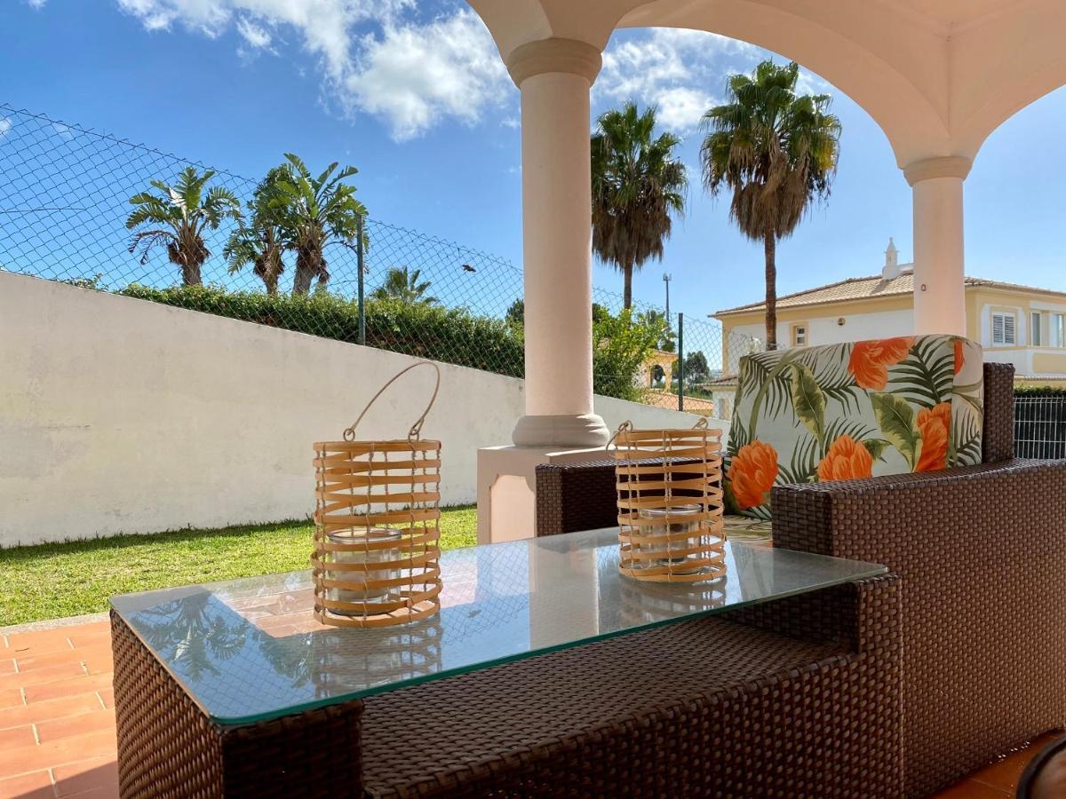 Villa Med - Private Pool, Garden, Sun Day, Stunning Views Albufeira